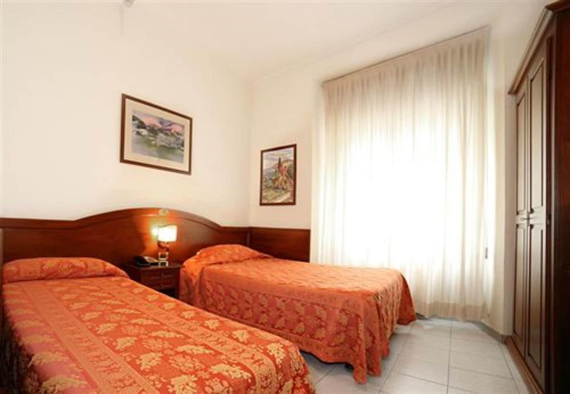 Hotel Pavone Milán